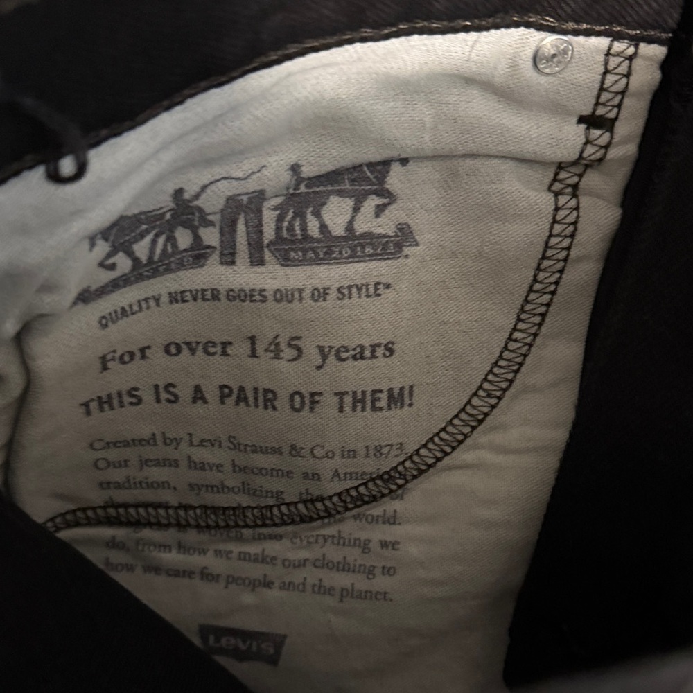 Levi's Black Straight Jeans Timeless Design - Picture 5 of 6
